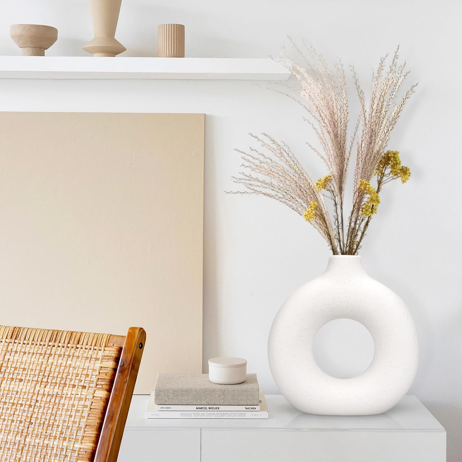 Vase Decoratif en Ceramique,Lot de 2 Vase De Forme Ronde d'art Moderne,vases en céramique en Donut Blanc pour La Décoration Salon,Chambre à Coucher,Mariage,Table à Manger,Bureau